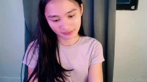 nadiestar online show from July 9, 2:16 am