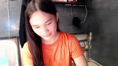 nadiestar online show from July 31, 5:25 am