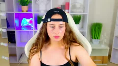 NadinnL online show from August 11, 10:06 am