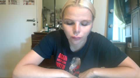 nadyagt online show from June 26, 3:37 pm