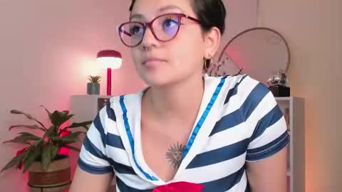 Nahia Paws online show from July 7, 2:04 am