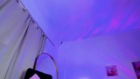 nahiara_santana online show from August 8, 6:46 am