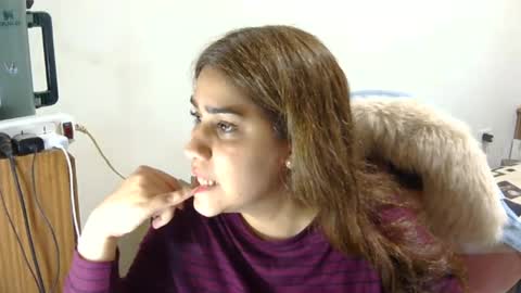 nahiarabiel online show from August 1, 8:37 pm
