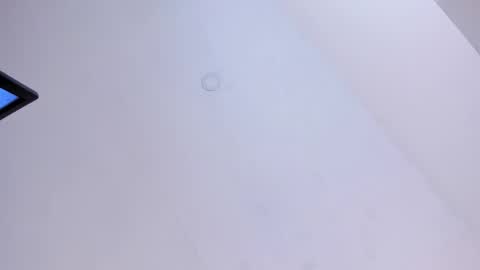 nahomi_daniels_t2 online show from May 13, 7:19 am