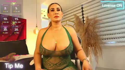 NahomiRoss online show from August 10, 1:23 pm