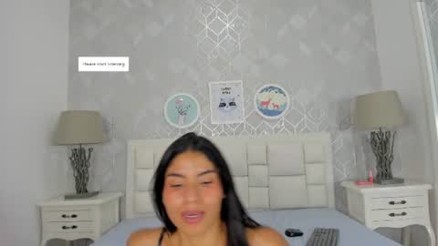 naia_cox online show from August 9, 1:34 pm