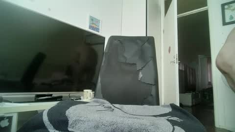 naimando353223 online show from August 10, 9:11 am