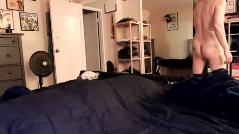 nakedmonkey online show from June 21, 1:17 am