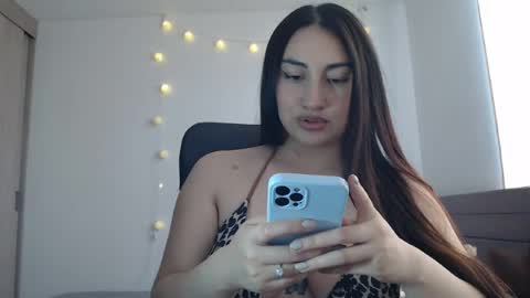 Nala online show from August 6, 4:17 pm