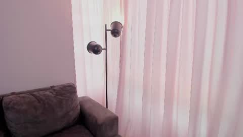 nala_meow online show from August 8, 4:29 pm
