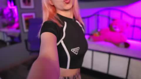 nala_meow online show from August 15, 12:53 pm