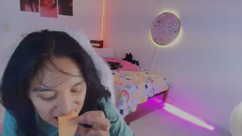 nanami_20 online show from July 13, 11:54 pm