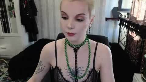 Nancy online show from July 12, 4:02 pm