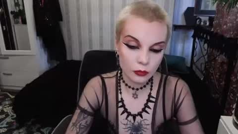 Nancy online show from July 19, 5:37 pm