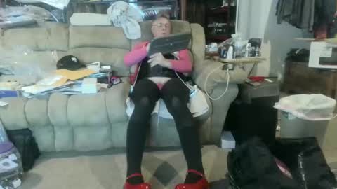nancyboy_1 online show from March 23, 4:06 am