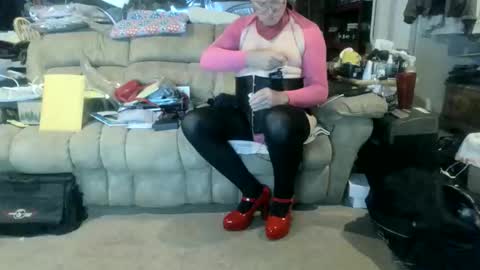 nancyboy_1 online show from June 6, 9:20 pm
