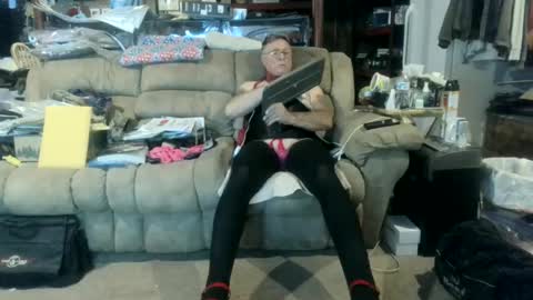 nancyboy_1 online show from June 14, 10:51 pm
