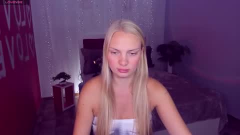 NancySummer online show from August 27, 10:12 am