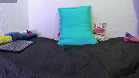 NANIIS online show from August 2, 7:48 am