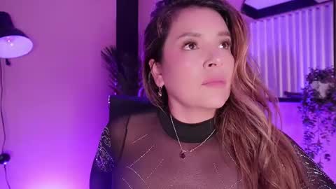nanis_dash online show from August 1, 10:05 pm