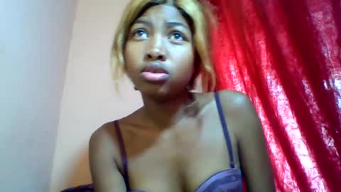 nannie02 online show from August 13, 8:28 am
