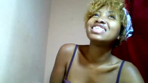 nannie02 online show from August 14, 6:00 pm