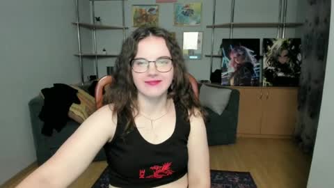 naomi_di online show from August 6, 9:36 pm