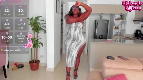 Naomi Kiing online show from August 4, 7:11 pm