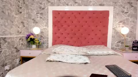 Naomi online show from August 11, 12:34 am