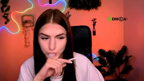 Naomi online show from September 10, 9:11 am