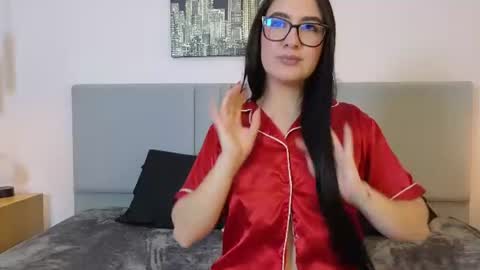 Naomi online show from September 7, 4:46 pm