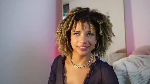 naomidawson online show from July 21, 2:26 am