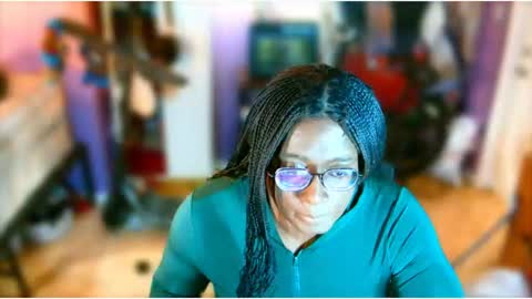 Alyxis Fox online show from August 9, 10:55 pm