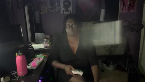 Alyxis Fox online show from August 12, 7:22 am