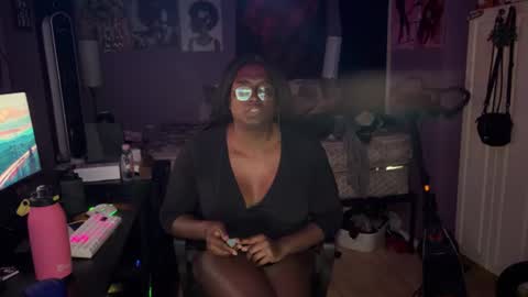 Alyxis Fox online show from August 12, 8:27 am