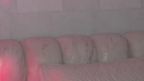 Naomi-Gray  online show from August 8, 11:27 pm