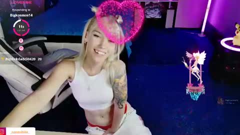 naomihita online show from July 13, 12:01 pm