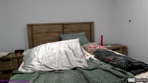 naomirhoades online show from April 28, 11:32 am