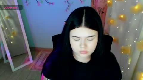 Naomi online show from August 6, 12:04 pm