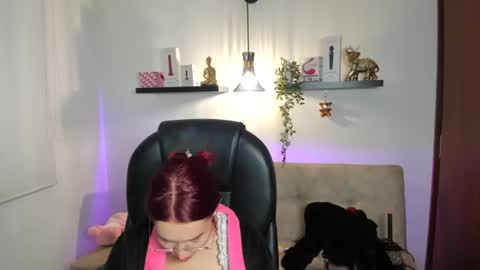 naomy_stanley online show from August 15, 5:11 am
