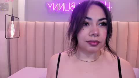Naomy  online show from August 4, 10:45 am