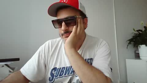 nassobout online show from August 1, 9:10 pm