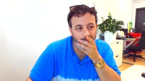 nassobout online show from August 10, 7:26 pm
