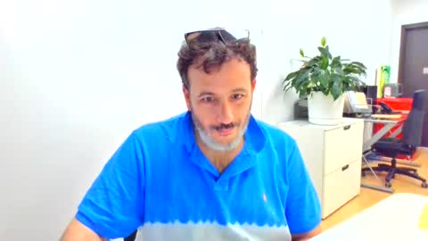 nassobout online show from August 10, 10:44 pm