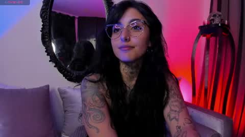 Alice online show from August 1, 8:42 am