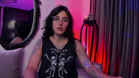 Alice online show from August 12, 9:44 am