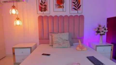 nastyalvanova online show from August 8, 8:47 am