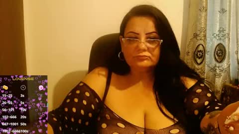 Miss Pam online show from August 3, 11:50 am