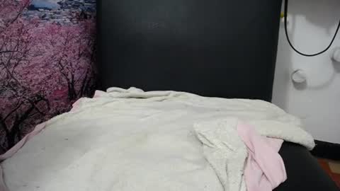  Sacha  online show from June 14, 5:54 pm