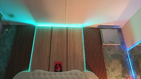nat_ashax online show from August 7, 10:15 am